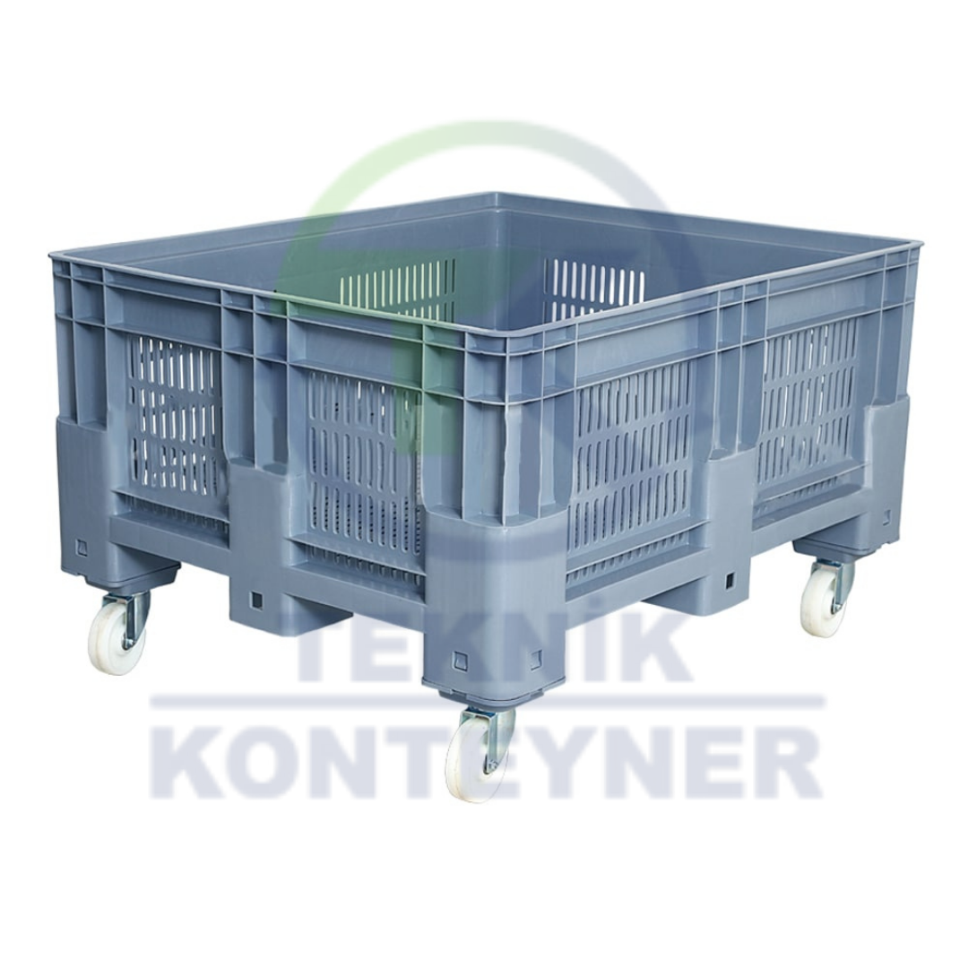 Wheeled Plastic Box Boat 4400A